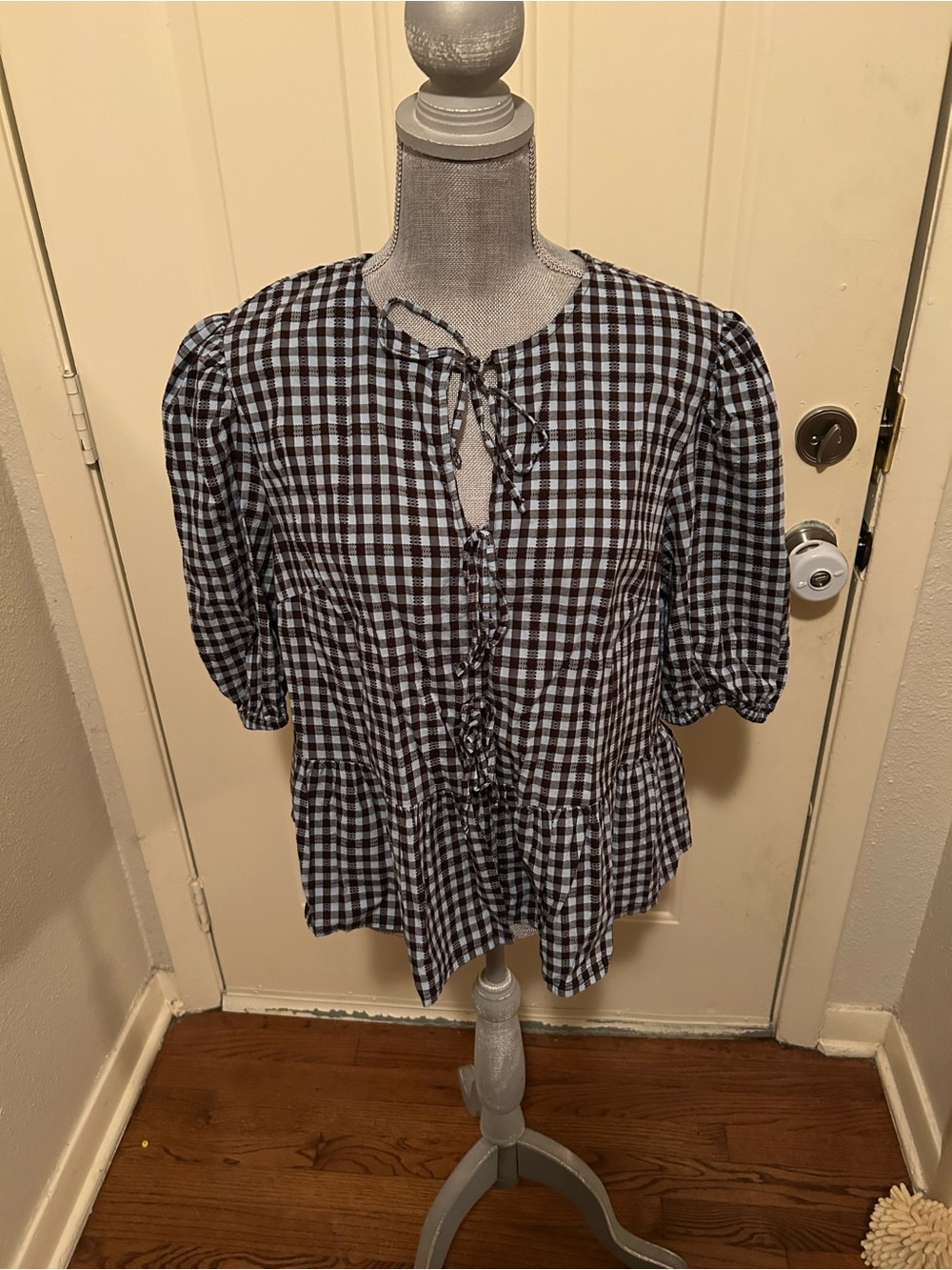 Time and Tru Blue and brown Gingham Tie-Front Peplum Blouse size xl